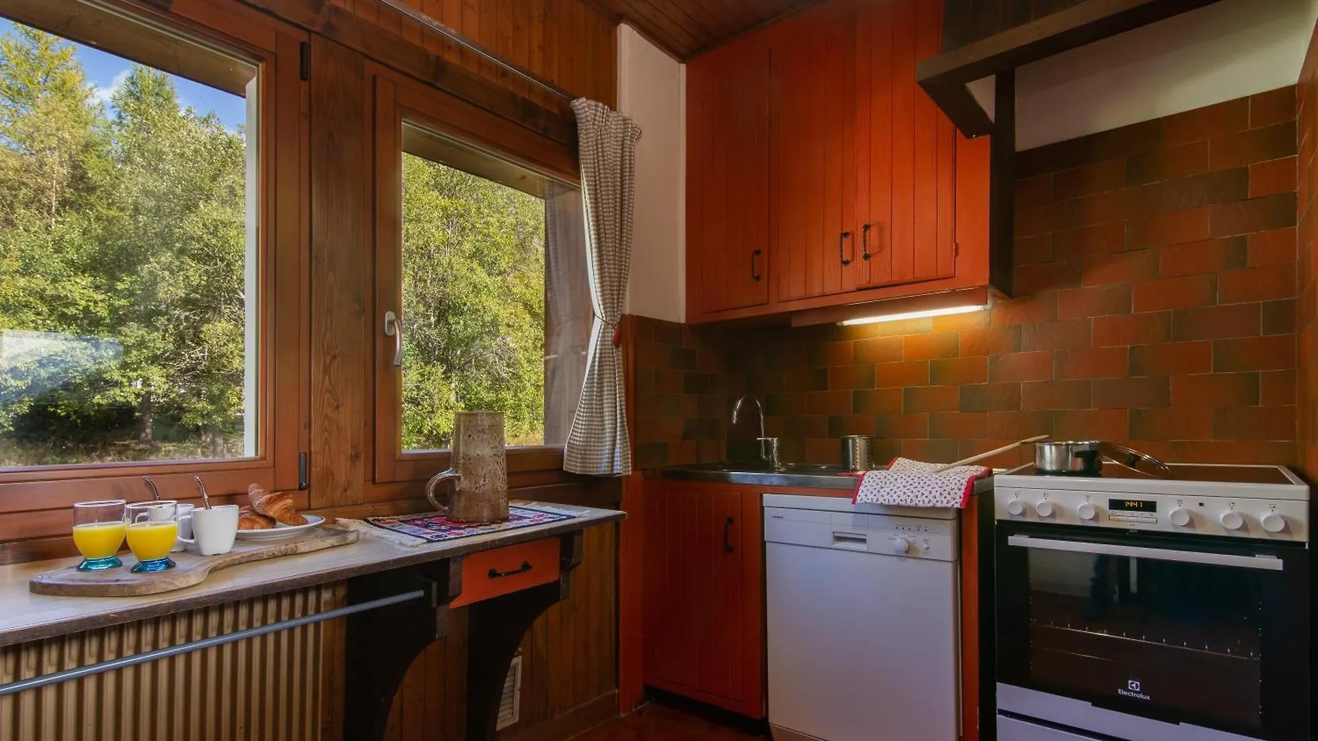 Chalet Dava La Via Ski In - Ski Out - Happy Rentals Chamonix