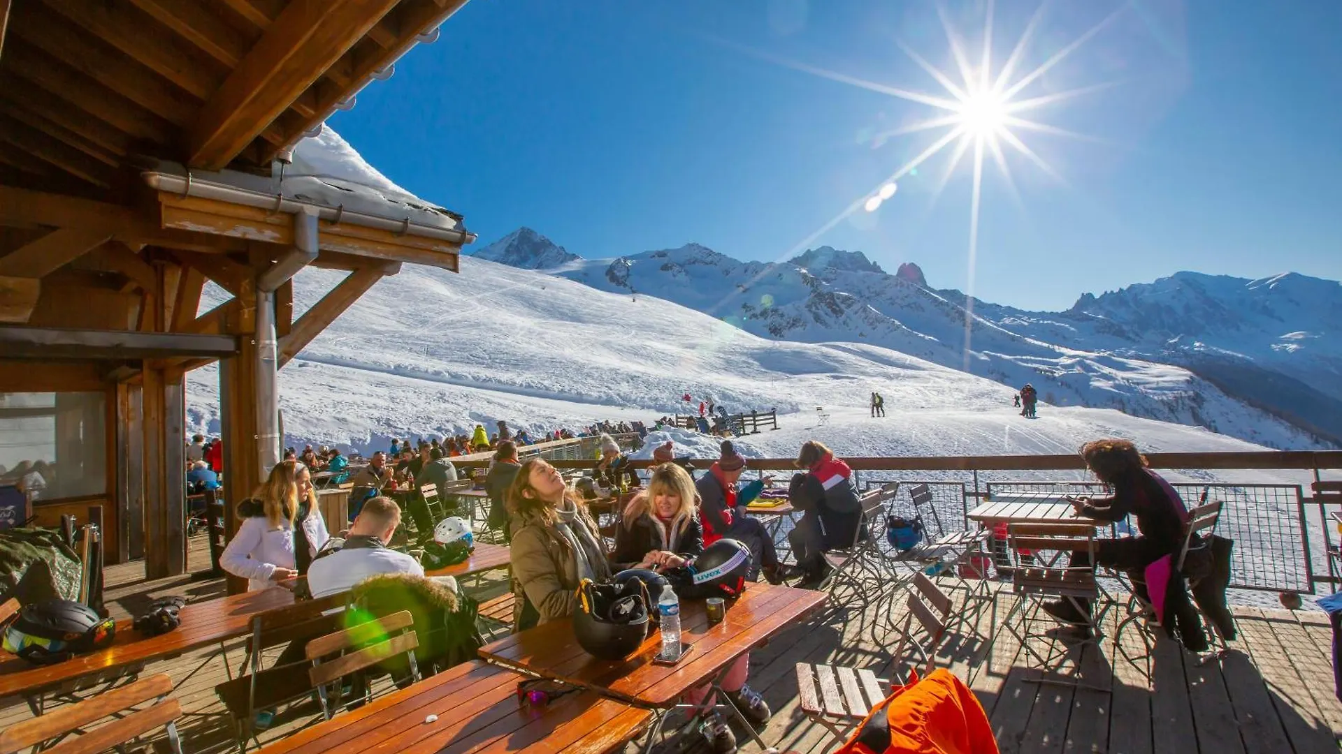Chalet Dava La Via Ski In - Ski Out - Happy Rentals Chamonix