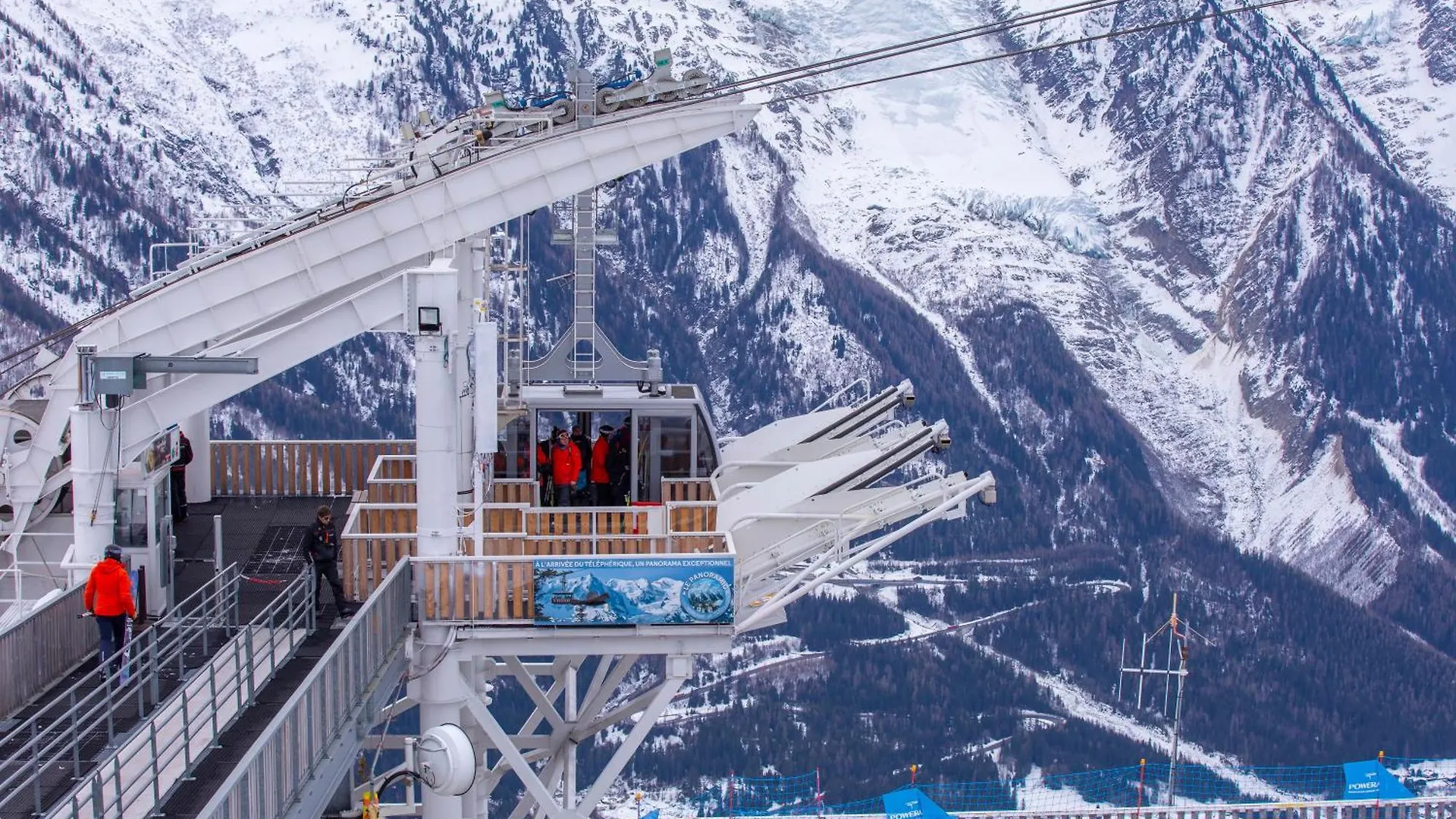 Chalet Dava La Via Ski In - Ski Out - Happy Rentals Chamonix France